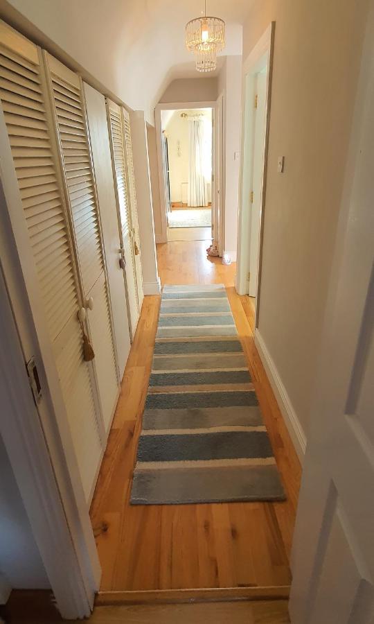 124 ,Castlelawn Heights, Headford Road Galway Homestay エクステリア 写真
