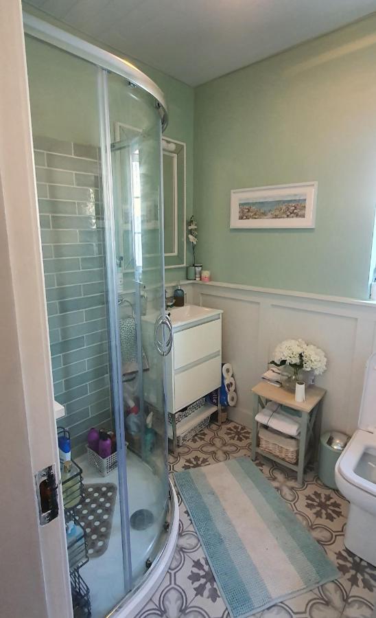 124 ,Castlelawn Heights, Headford Road Galway Homestay エクステリア 写真